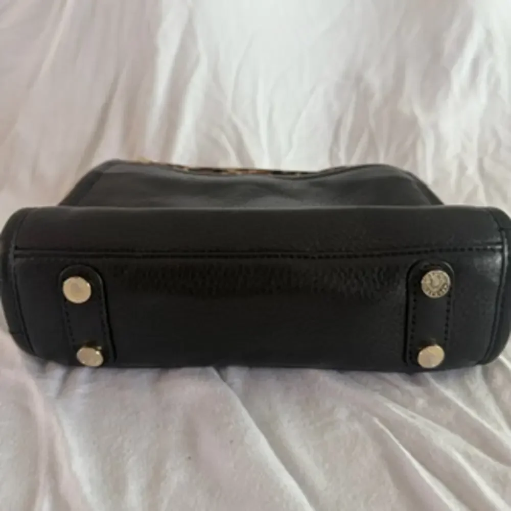 Michael Kors cheetah crossbody purse